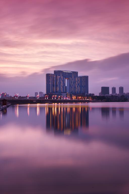 Doubletree By Hilton Hotel Аншунь Экстерьер фото